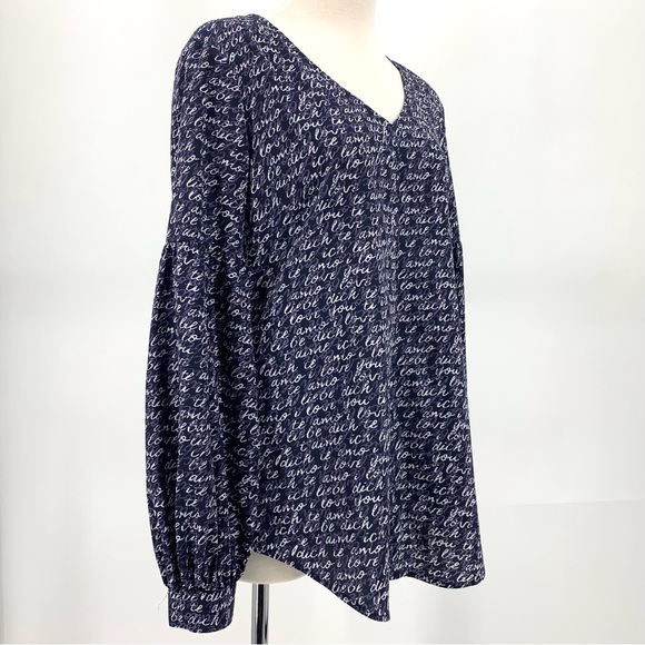 Cabi Te Amo Blouse # 5336, 'Love' Printed Long Sleeve V-neck Navy Blouse, Small - Picture 9 of 16